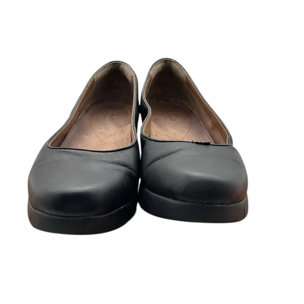 Clark’s women’s Classic Black‎ Women's Flats size 8.5